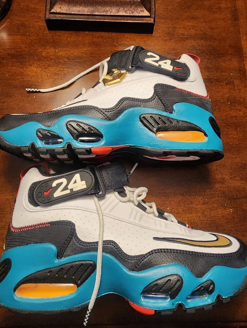 New!Nike Air Max Griffey Kids White Black Gold Blue High-Top Sneakers Sz. 7.5